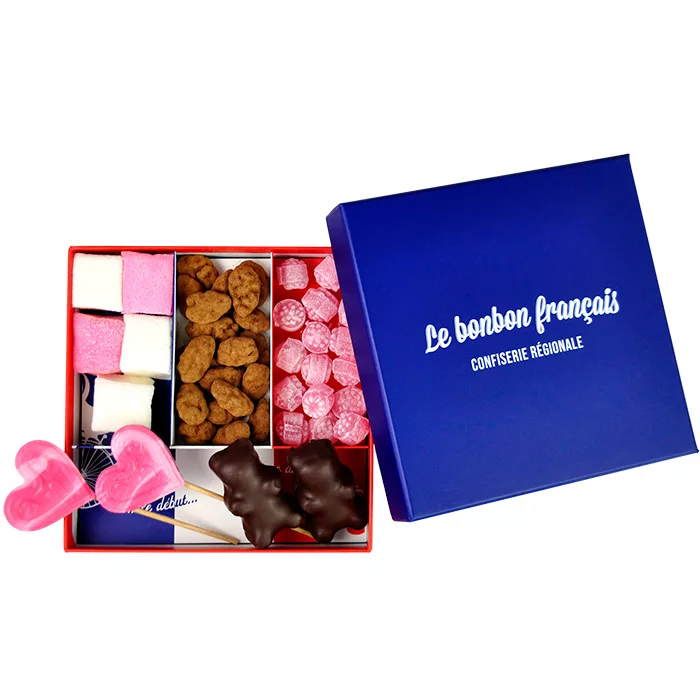 photo coffret assortiment saint-valentin, bonbons artisanaux, guimauves, tentation d'amande au chocolat, bonbon au chocolat, bouton de rose, bonbon à la rose, bonbon d'antan, sucette coeur, sucette naturelle, ourson guimauve chocolat noir, le bonbon français